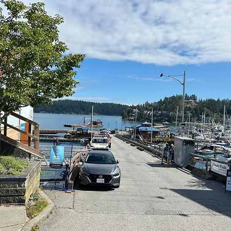 Iconic 3-Story Waterfront 'Marina House' W/ View Βίλα Gibsons Εξωτερικό φωτογραφία