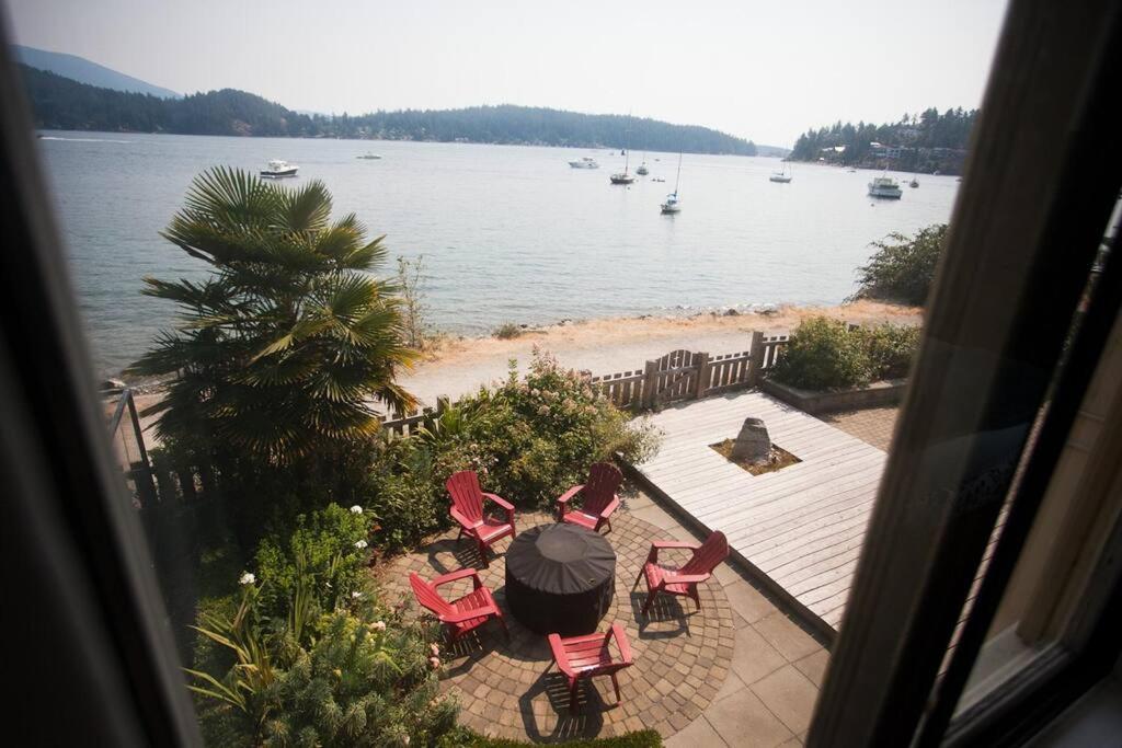 Iconic 3-Story Waterfront 'Marina House' W/ View Βίλα Gibsons Εξωτερικό φωτογραφία